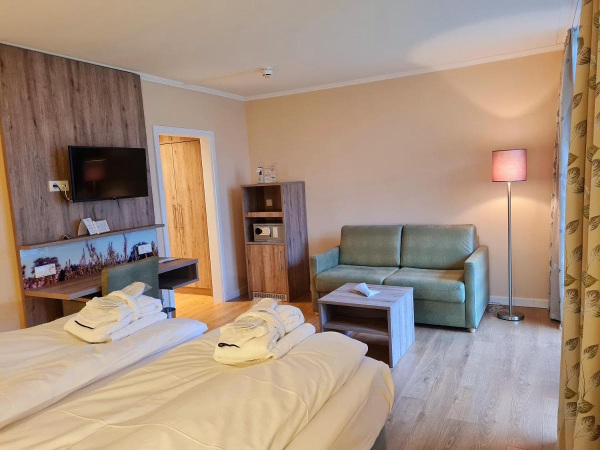 Hotel Landhaus Hoepen Шнефердінген Екстер'єр фото