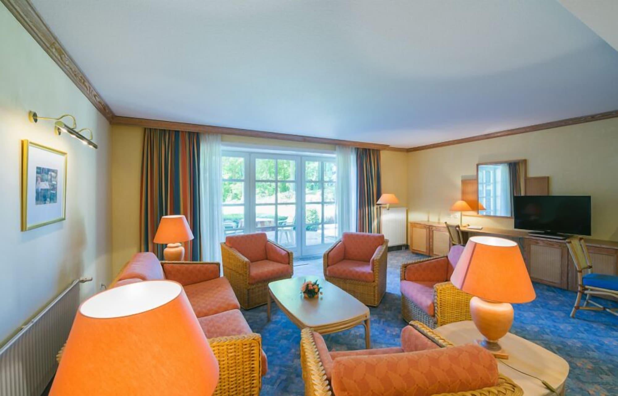 Hotel Landhaus Hoepen Шнефердінген Екстер'єр фото