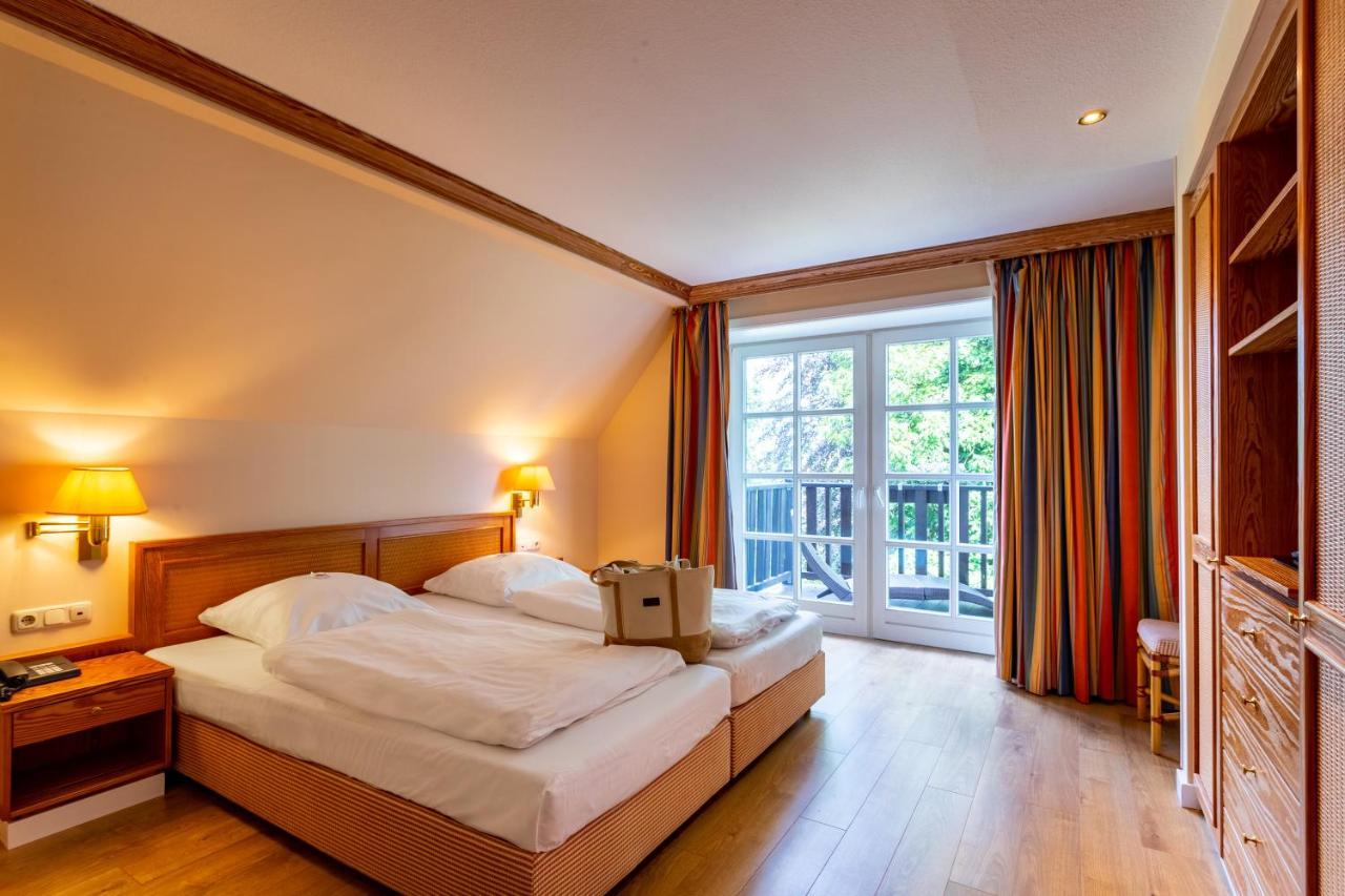 Hotel Landhaus Hoepen Шнефердінген Екстер'єр фото