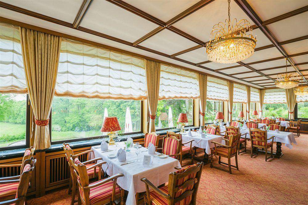 Hotel Landhaus Hoepen Шнефердінген Екстер'єр фото